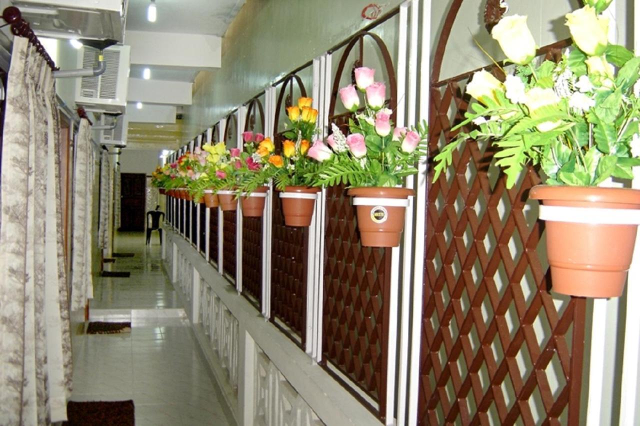 French Guest House Pondicherry Exteriör bild